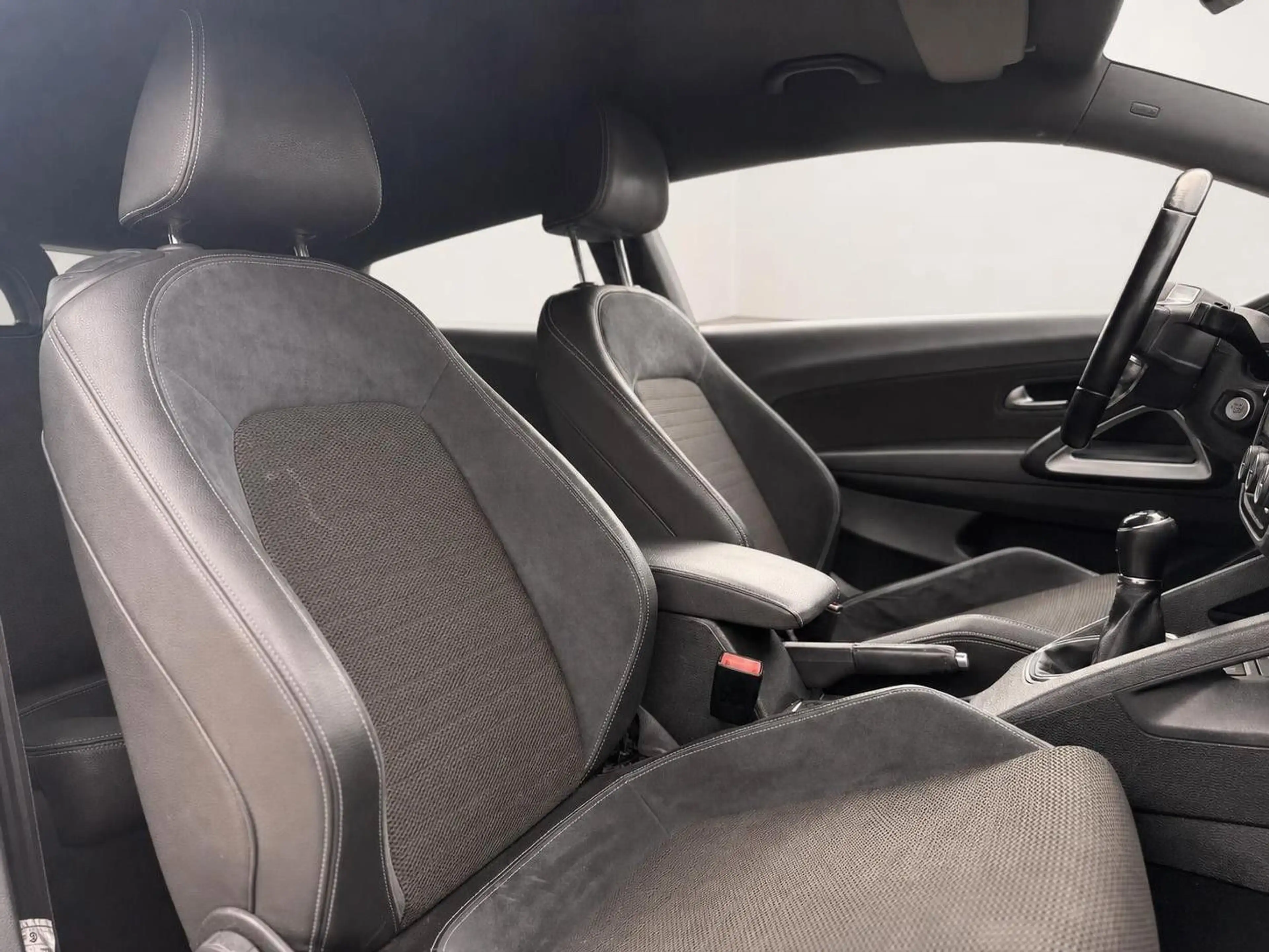 Volkswagen Scirocco 1.4 TSI BMT/Start-Stopp — photo 10
