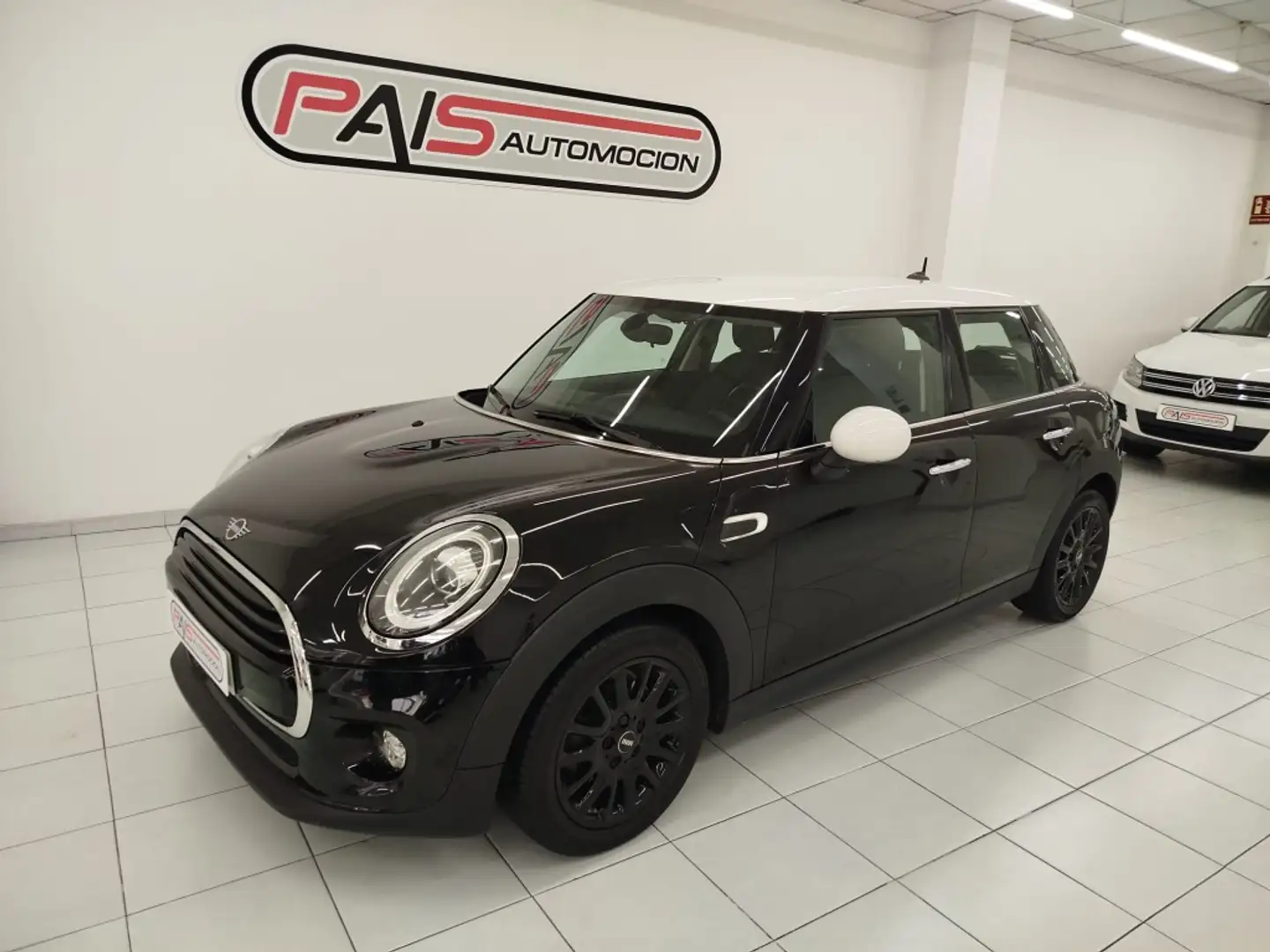 MINI Cooper D Aut. Negro - 1