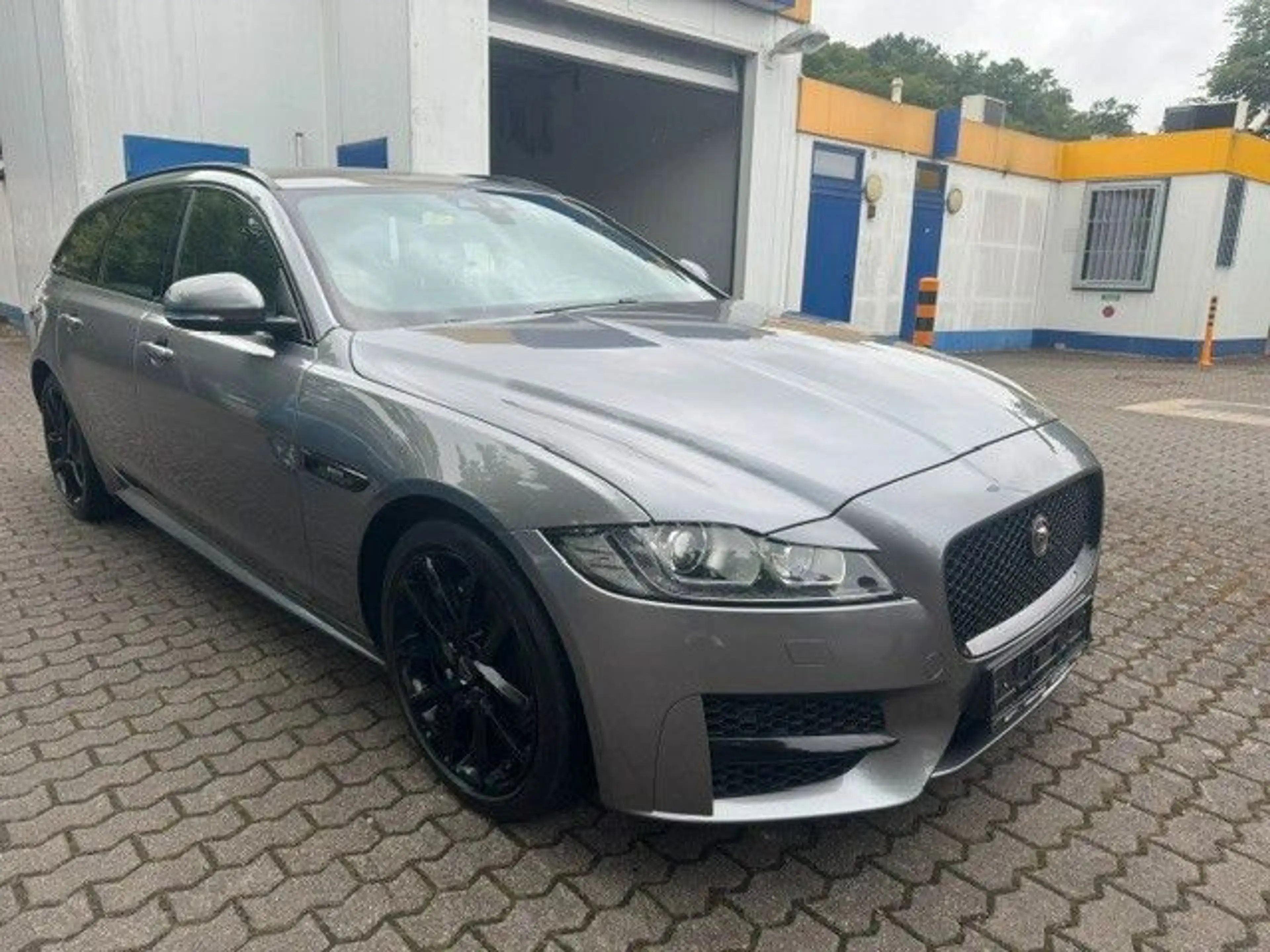 Jaguar XF 20d 180PS R-Sport Sportbrake LEDER KAMERA — photo 3