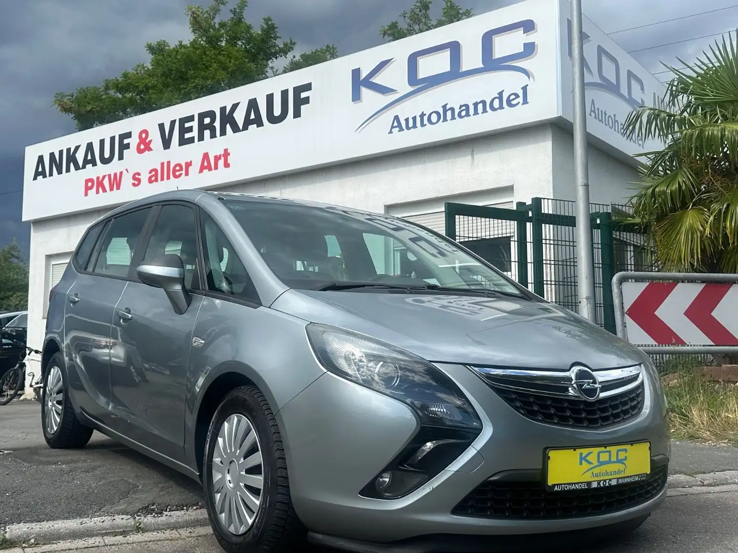 Opel Zafira C Tourer Selection Silber - 1