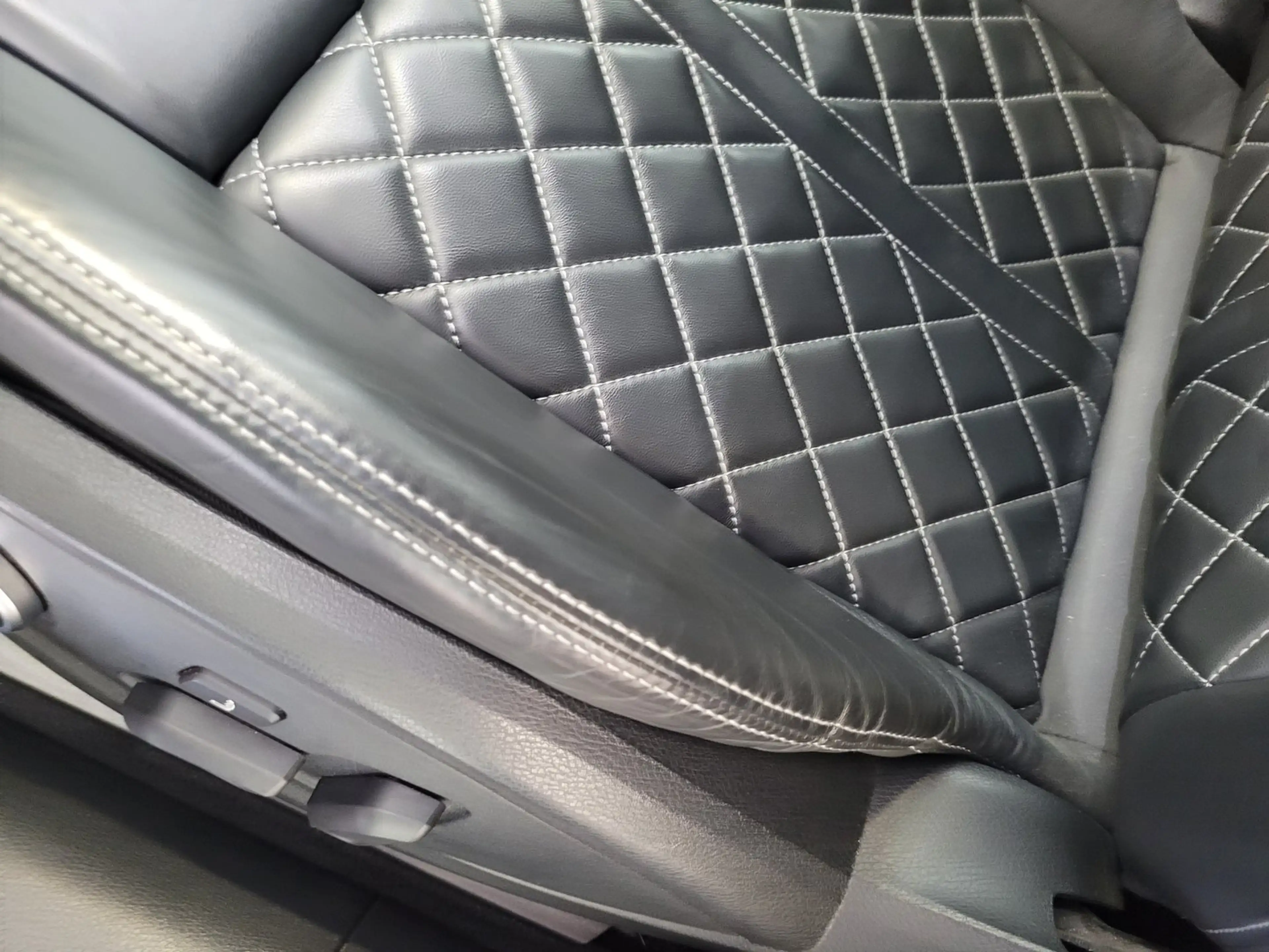 Audi S4 TDI quattro Aut. — photo 4