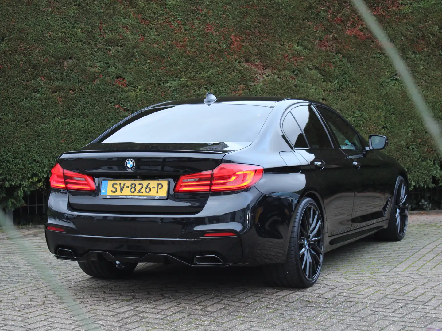 BMW 540 5-serie 540i High Executive M Sport | Headup displ Schwarz - 2