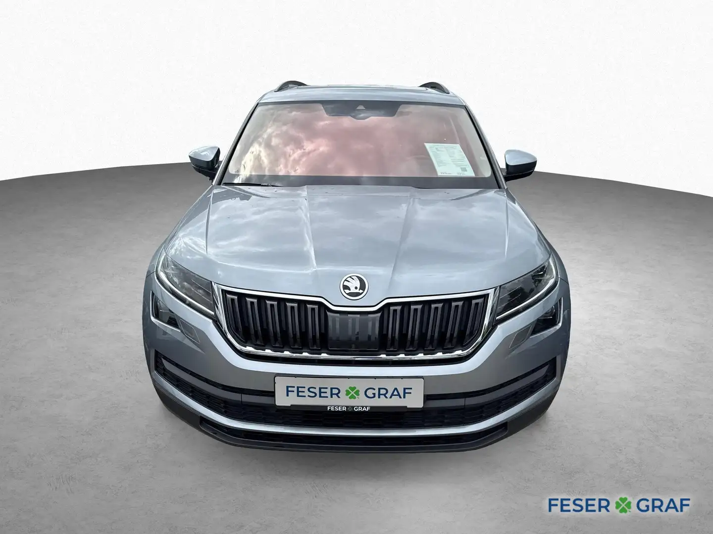 Skoda Kodiaq CLEVER 2.0TSI DSG 4x4 7-SITZER,PANO,NAVI,KAMERA Grau - 2