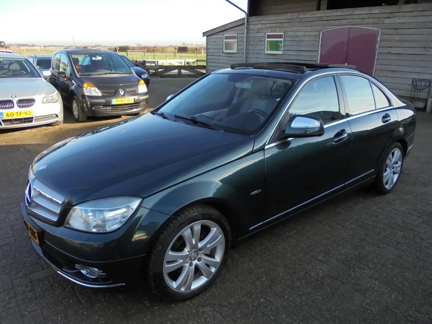 Mercedes-Benz C 200 K Avantgarde **NL-AUTO**PANORAMADAK**157.000 org.k Grün - 2