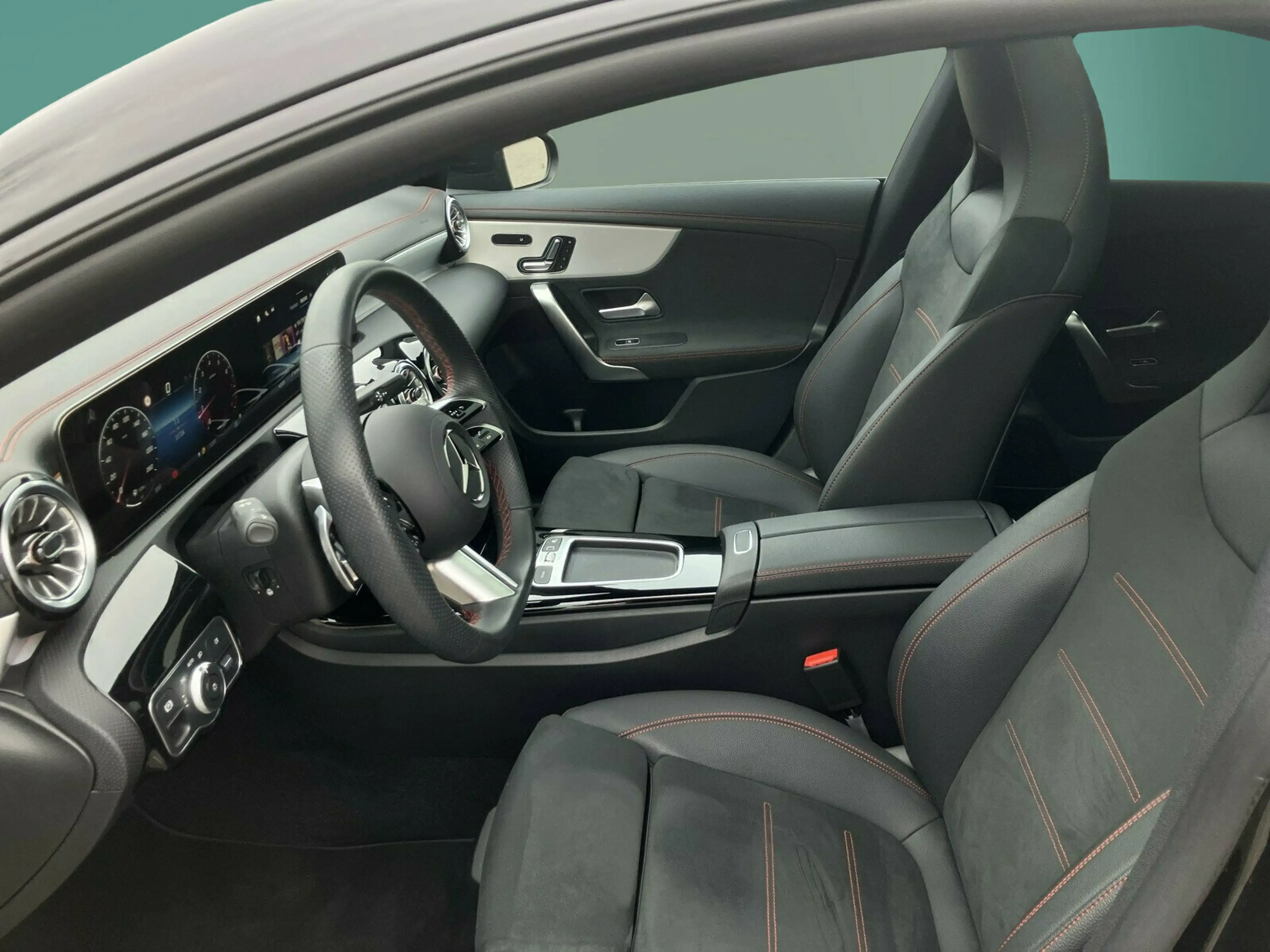 Mercedes-Benz CLA 200 CLA 200 AMG+NIGHT+PANO+KAMERA+SOUND+MEMO+KEYLESS — photo 11