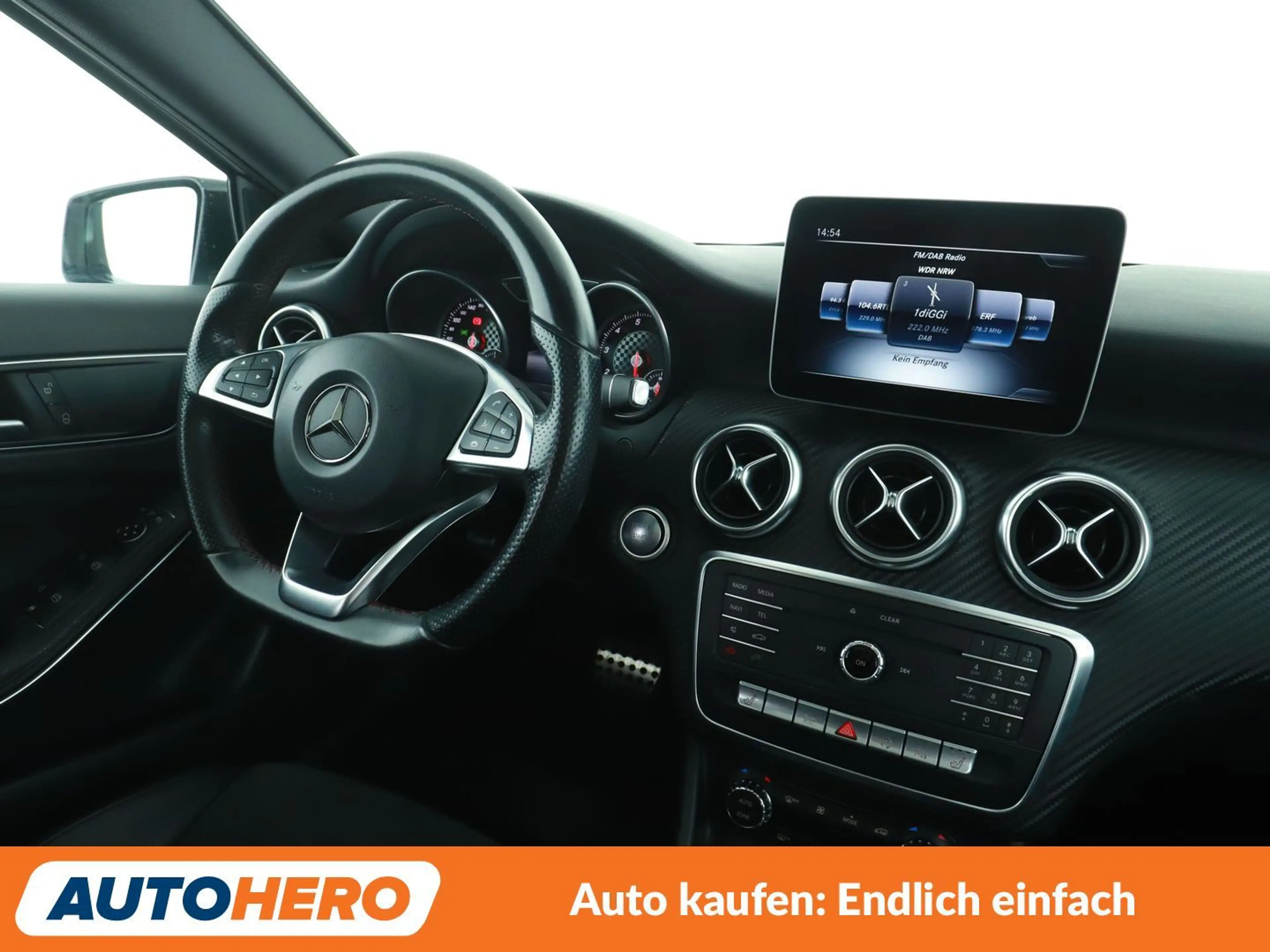 Mercedes-Benz A 200 A 200 BlueEfficiency AMG Sport Aut.*NAV*TEMPO*PDC* — photo 13
