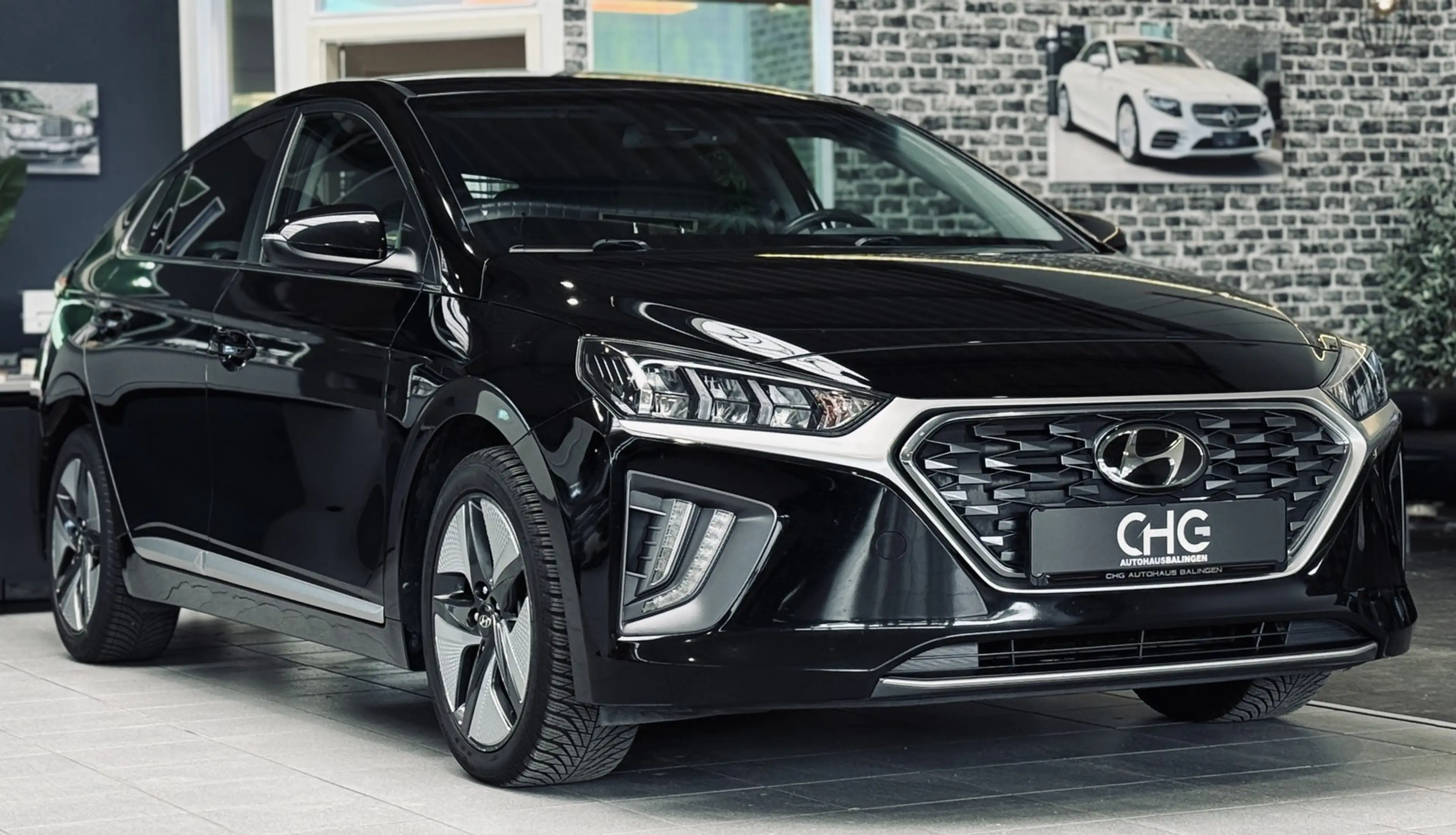 Hyundai IONIQ IONIQ 1.6 Hybrid |ACC|Spur|SHZ|Kamera|Navi|