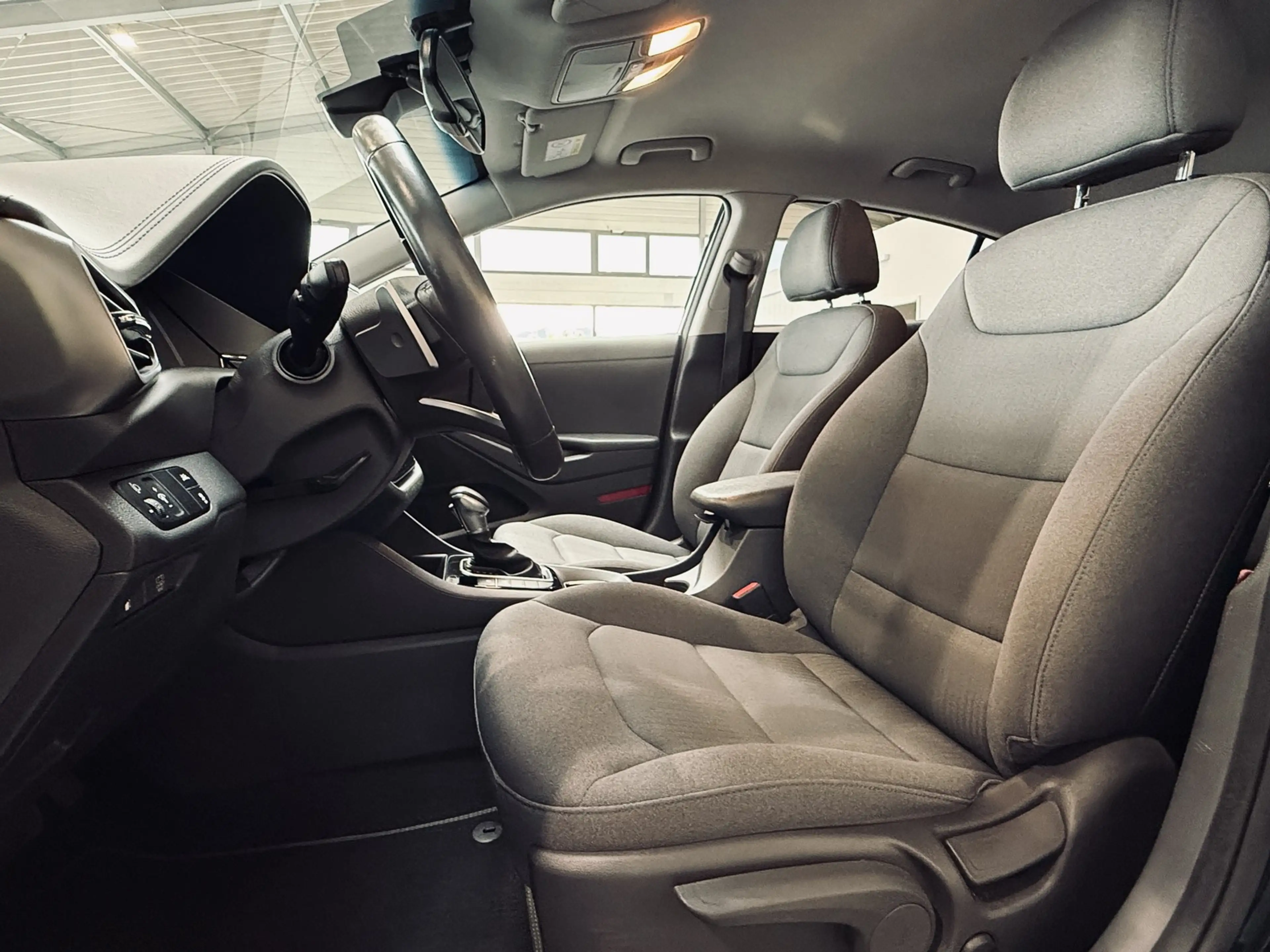Hyundai IONIQ IONIQ 1.6 Hybrid |ACC|Spur|SHZ|Kamera|Navi| — photo 11