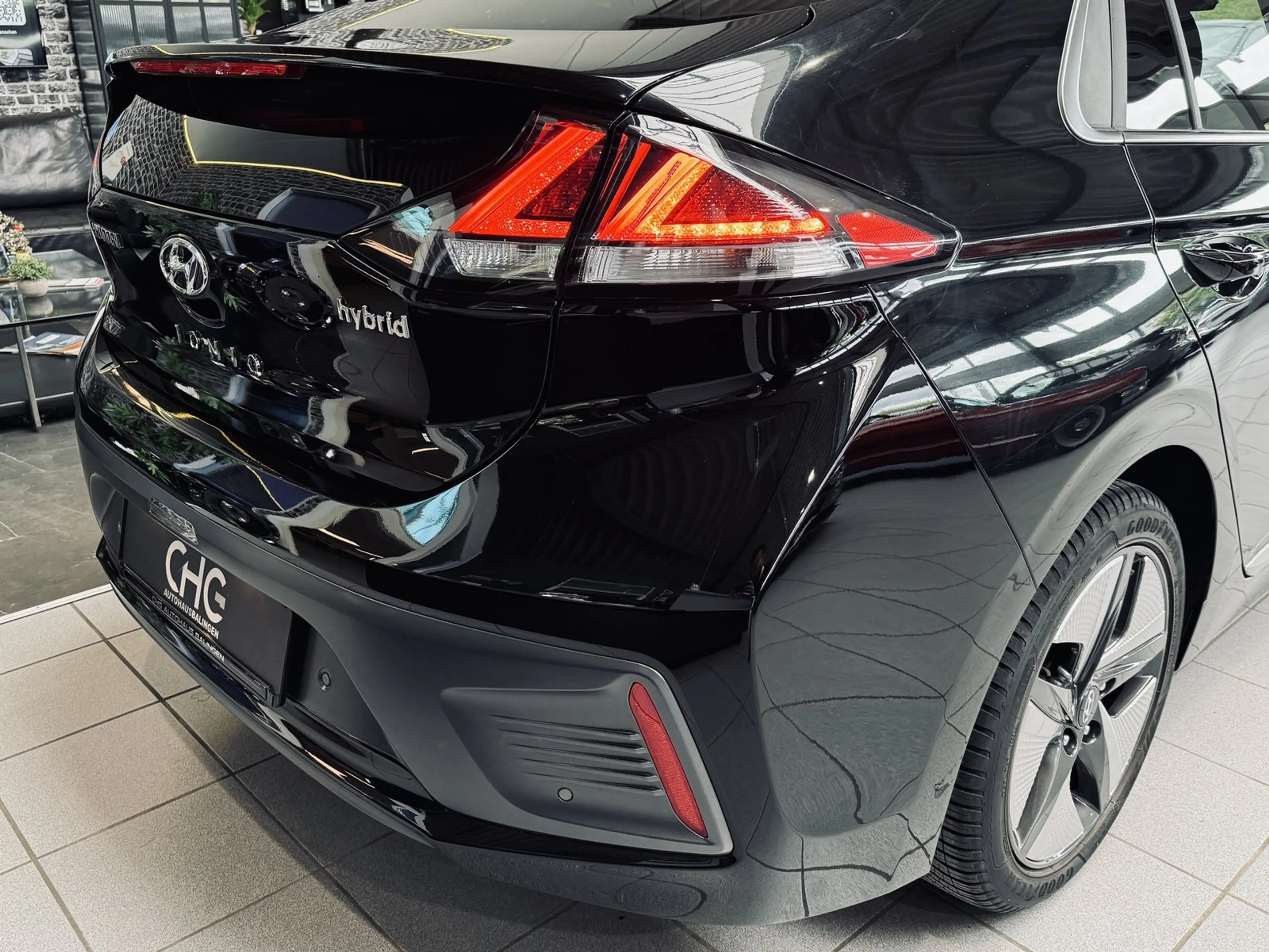 Hyundai IONIQ IONIQ 1.6 Hybrid |ACC|Spur|SHZ|Kamera|Navi| — photo 10