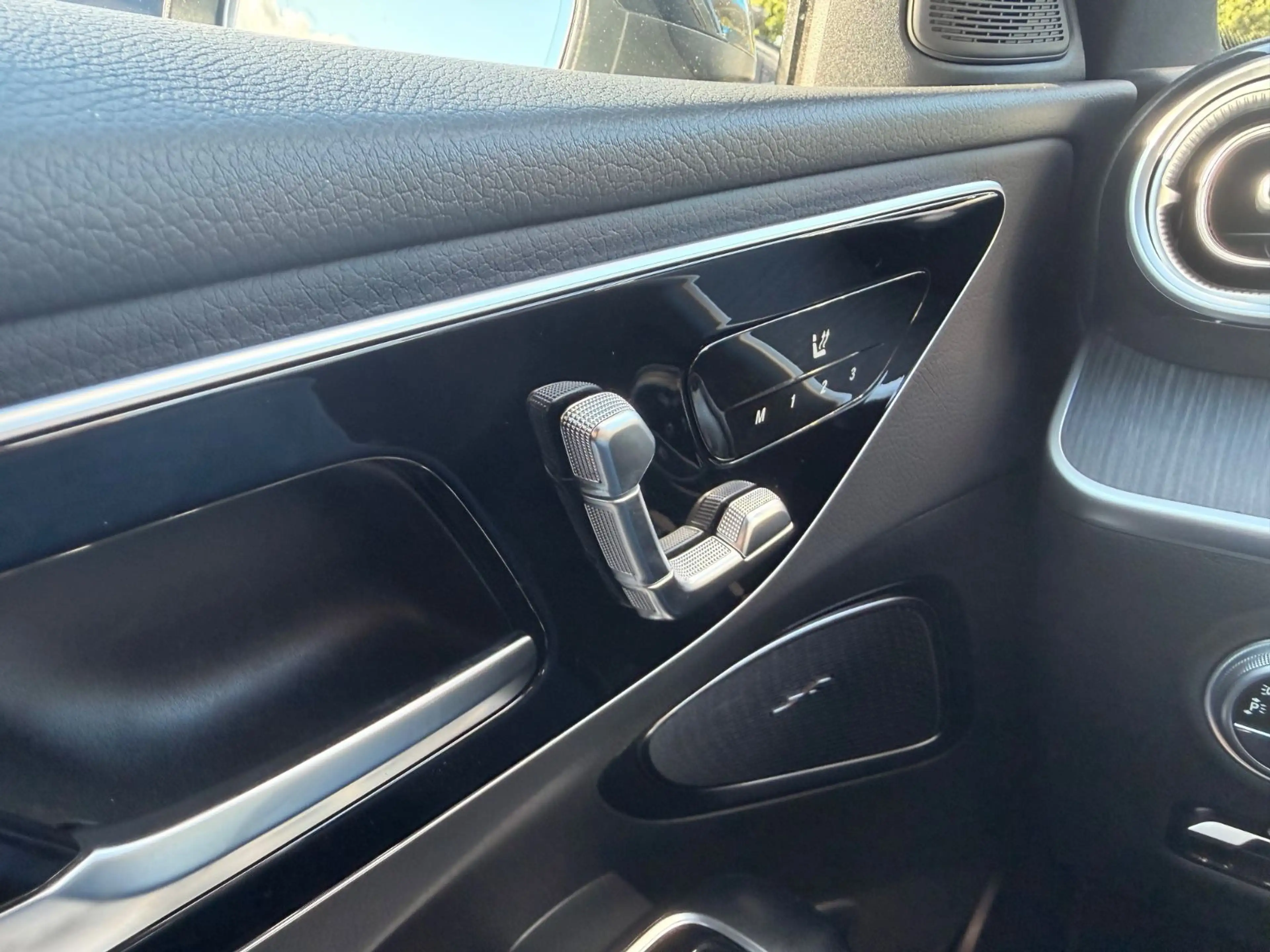 Mercedes-Benz C 200 C200 T Edition Avantg. Autom. 360° Kamera AHK — photo 18