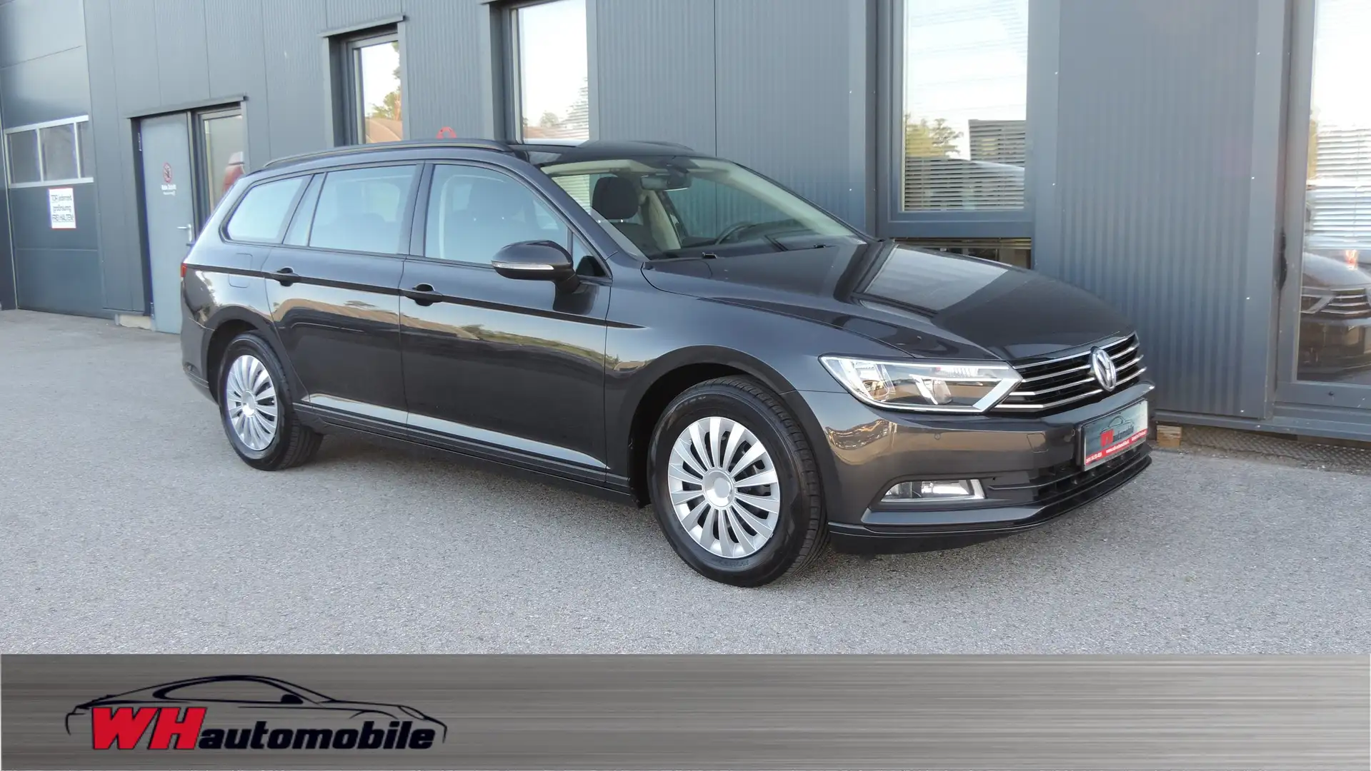 Volkswagen Passat Variant 2,0 TDI SCR / AHV / MFL / SH / Gris - 1