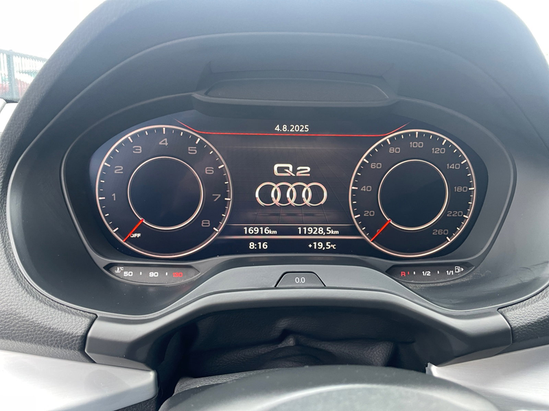 Audi Q2 Sport Edition S line intérieur-Extérieur 35 TFSI 150ch S tronic — photo 13