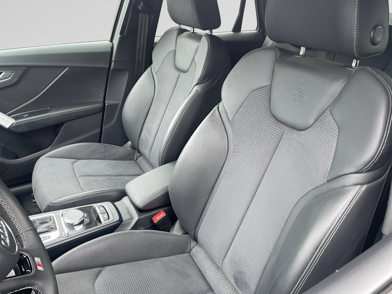 Audi Q2 Sport Edition S line intérieur-Extérieur 35 TFSI 150ch S tronic — photo 9
