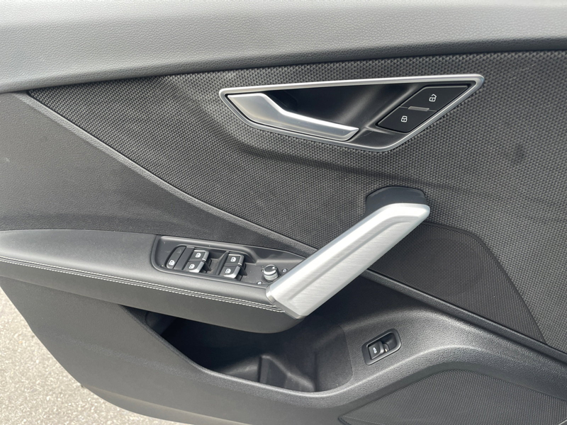 Audi Q2 Sport Edition S line intérieur-Extérieur 35 TFSI 150ch S tronic — photo 15