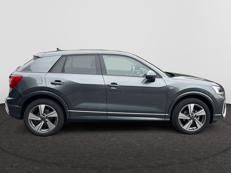 Audi Q2 Sport Edition S line intérieur-Extérieur 35 TFSI 150ch S tronic — photo 8