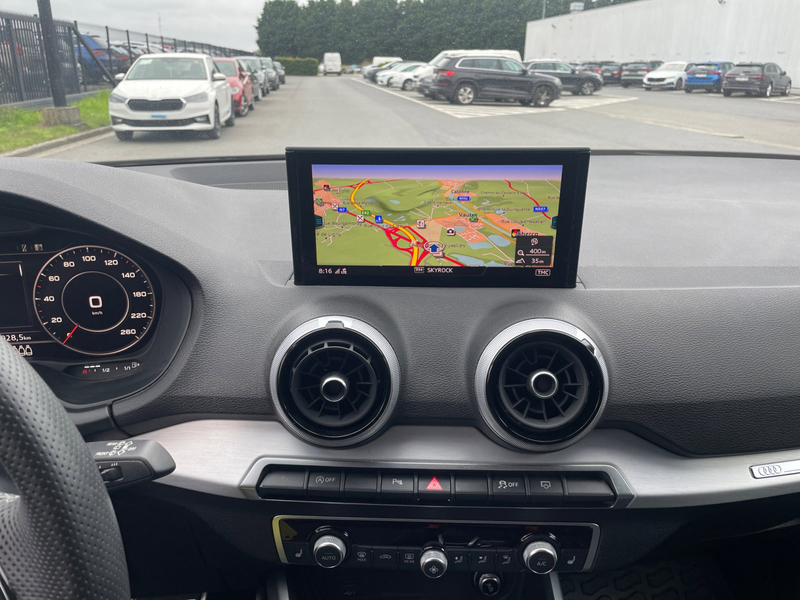 Audi Q2 Sport Edition S line intérieur-Extérieur 35 TFSI 150ch S tronic — photo 12