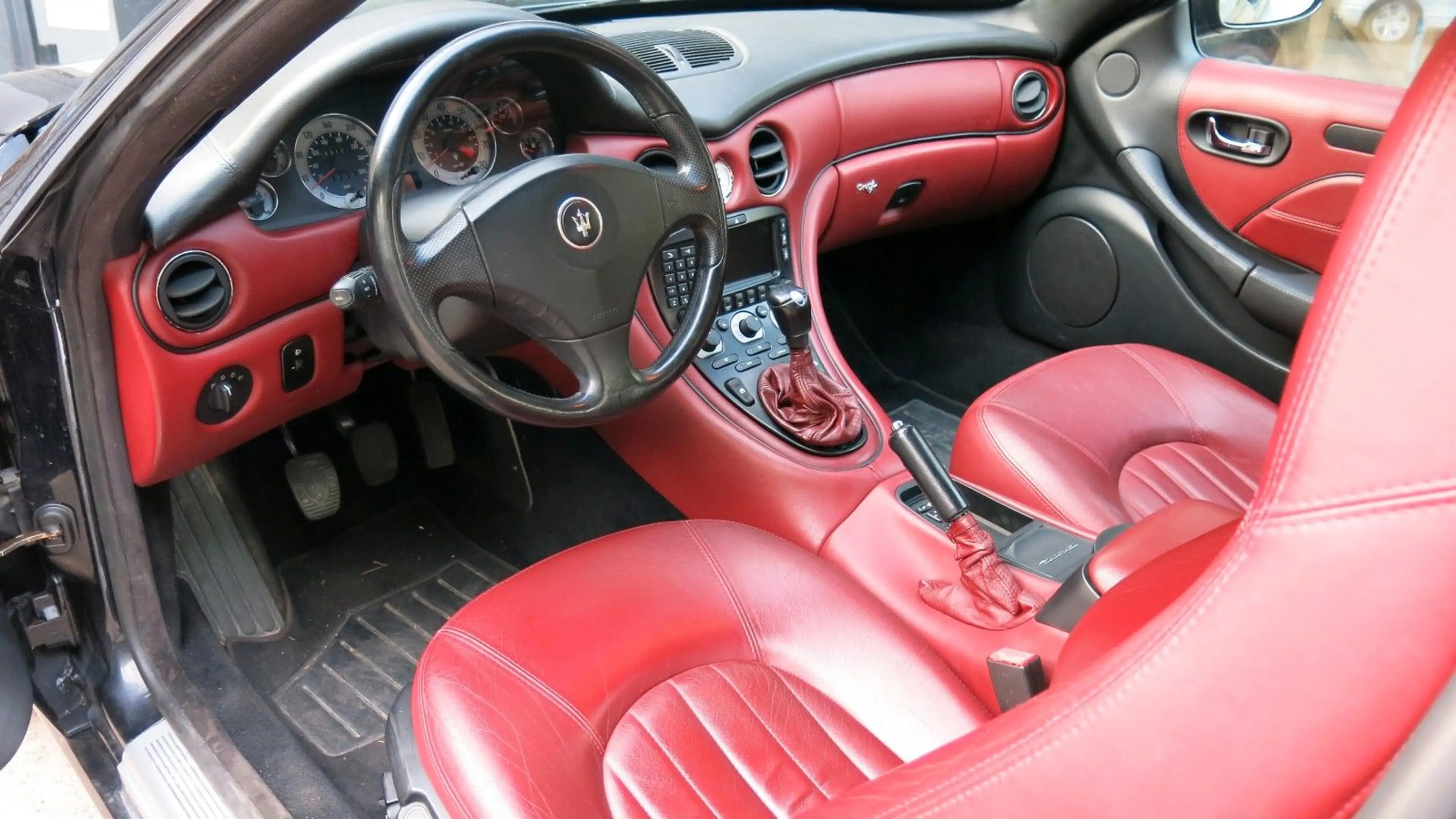 Maserati 4200 GT — photo 9