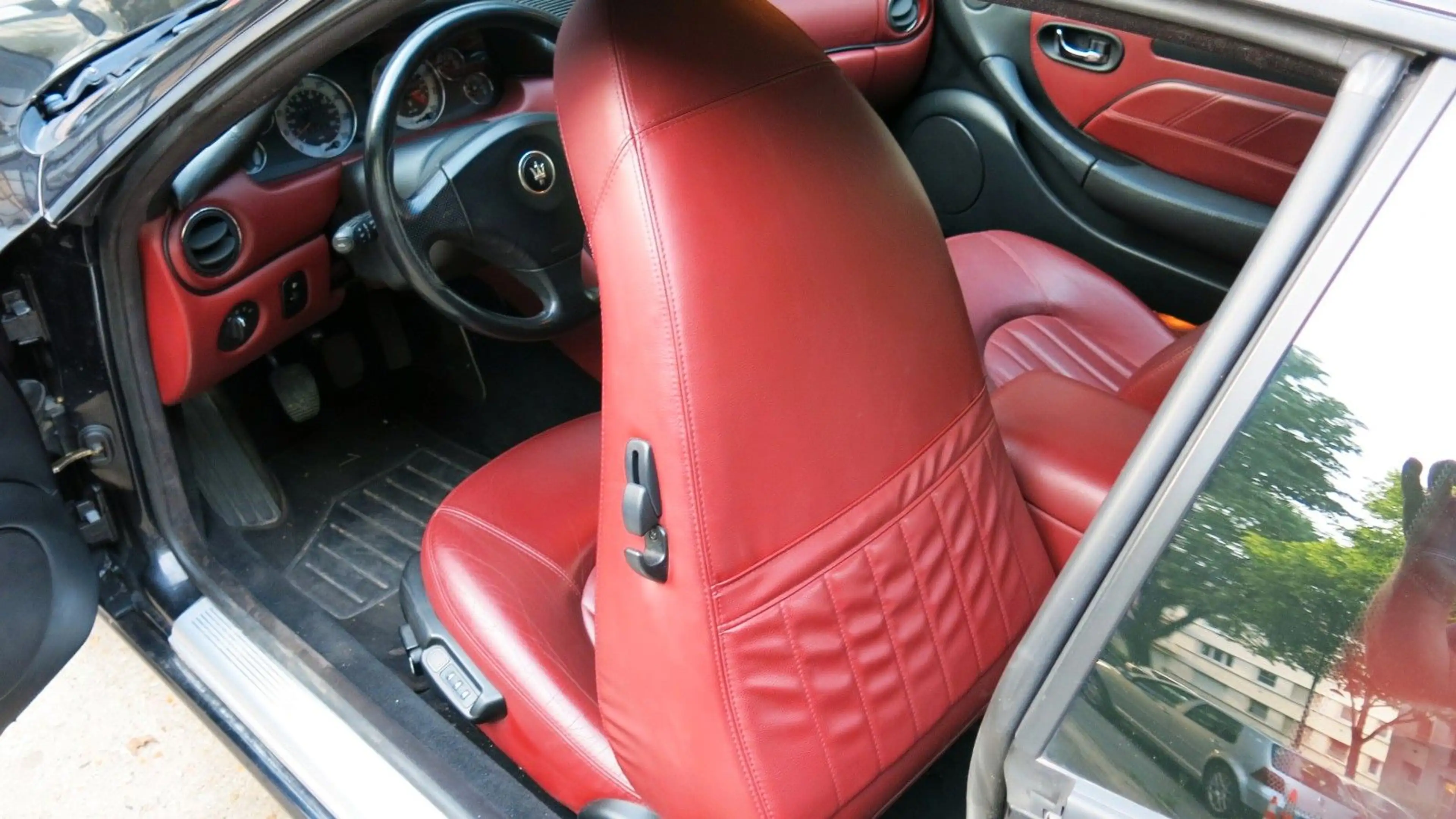 Maserati 4200 GT — photo 10