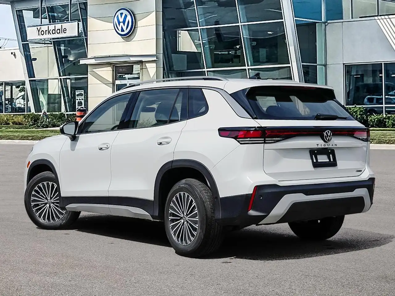 Volkswagen Tiguan снимка Volkswagen Tiguan