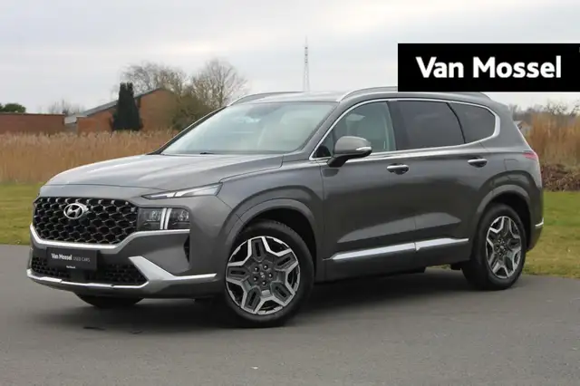 Hyundai SANTA FE 1.6 T-GDi Plug-in Hybrid 4x4 Shine | Safety & Luxu