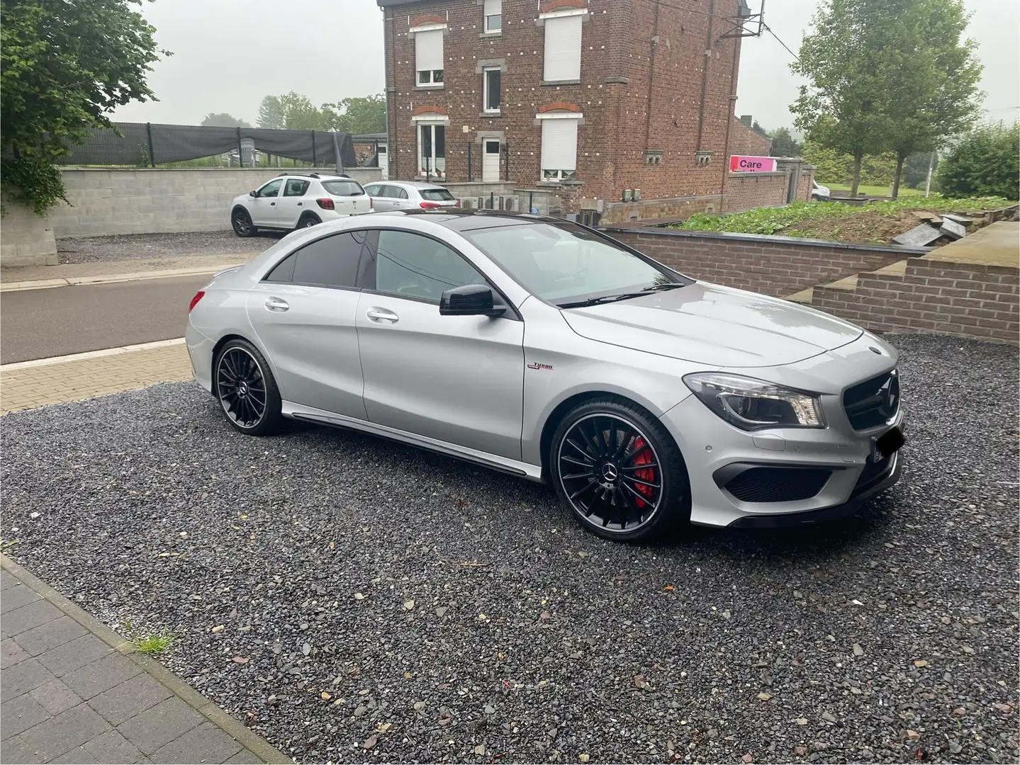 Mercedes-Benz CLA 45 AMG 4-Matic performance - 2