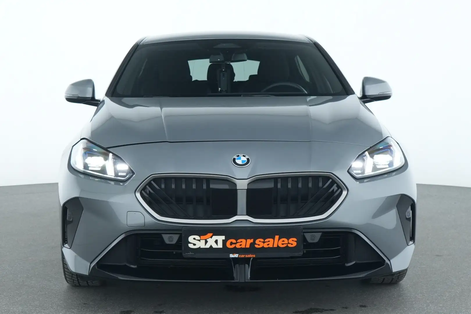 BMW 118 d M Sport ad.LED|Aktiv|ACC|S-&LR-HZ|PA+Kamera Grau - 2