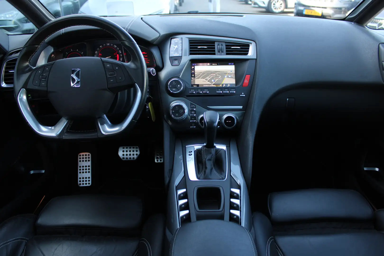 Citroen DS5 1.6 THP 165pk Chic LEDER MEMORY PANORAMADAK NAVI T Bílá - 2