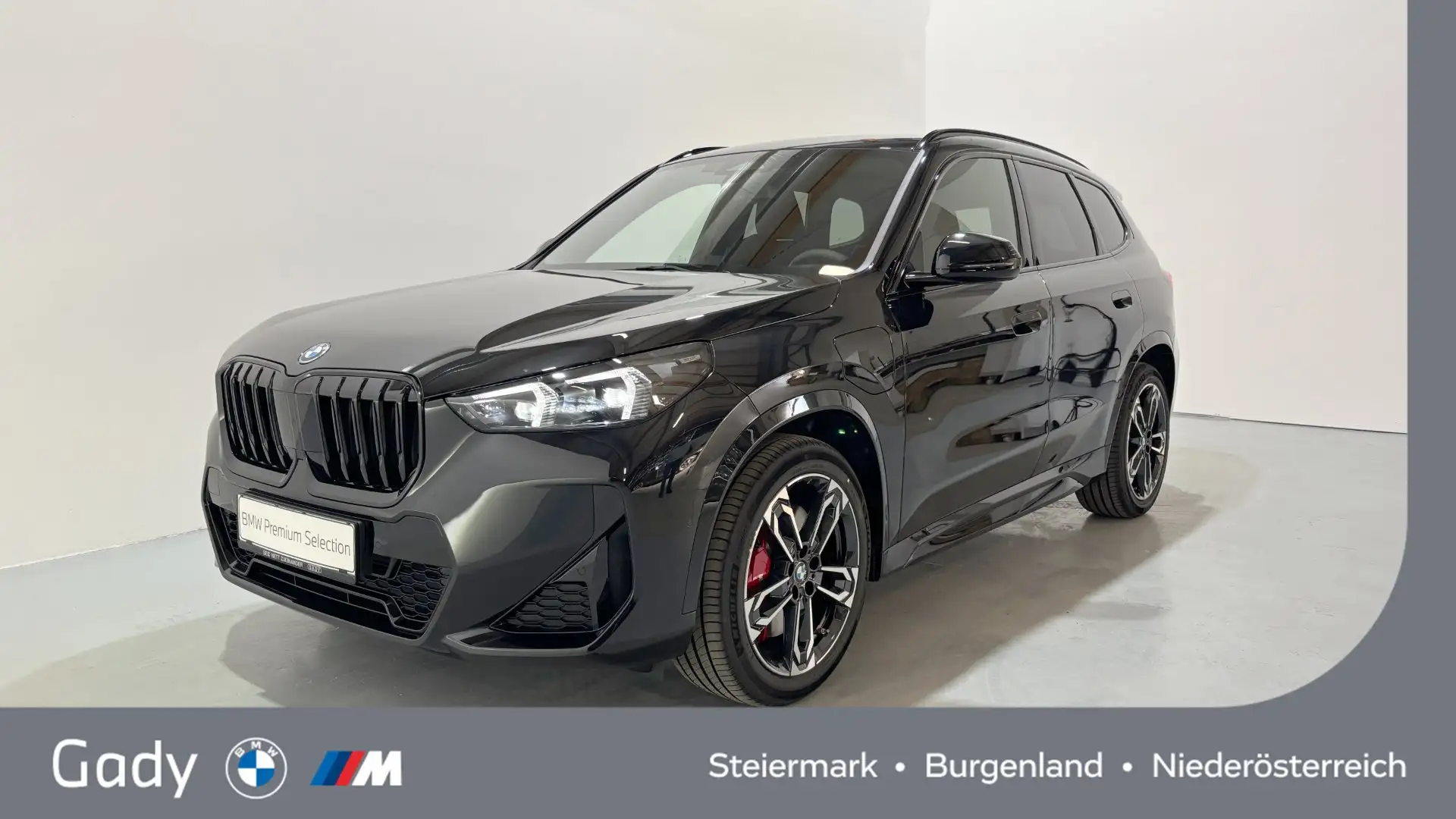 BMW X1 xDrive25e Schwarz - 1