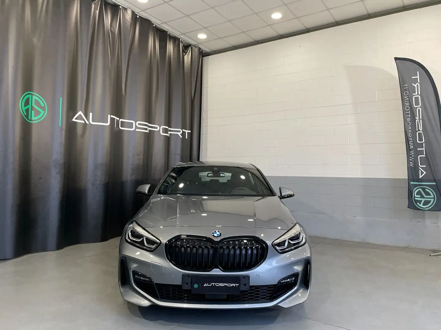 BMW 118 118 i 5p. Msport Gris - 2