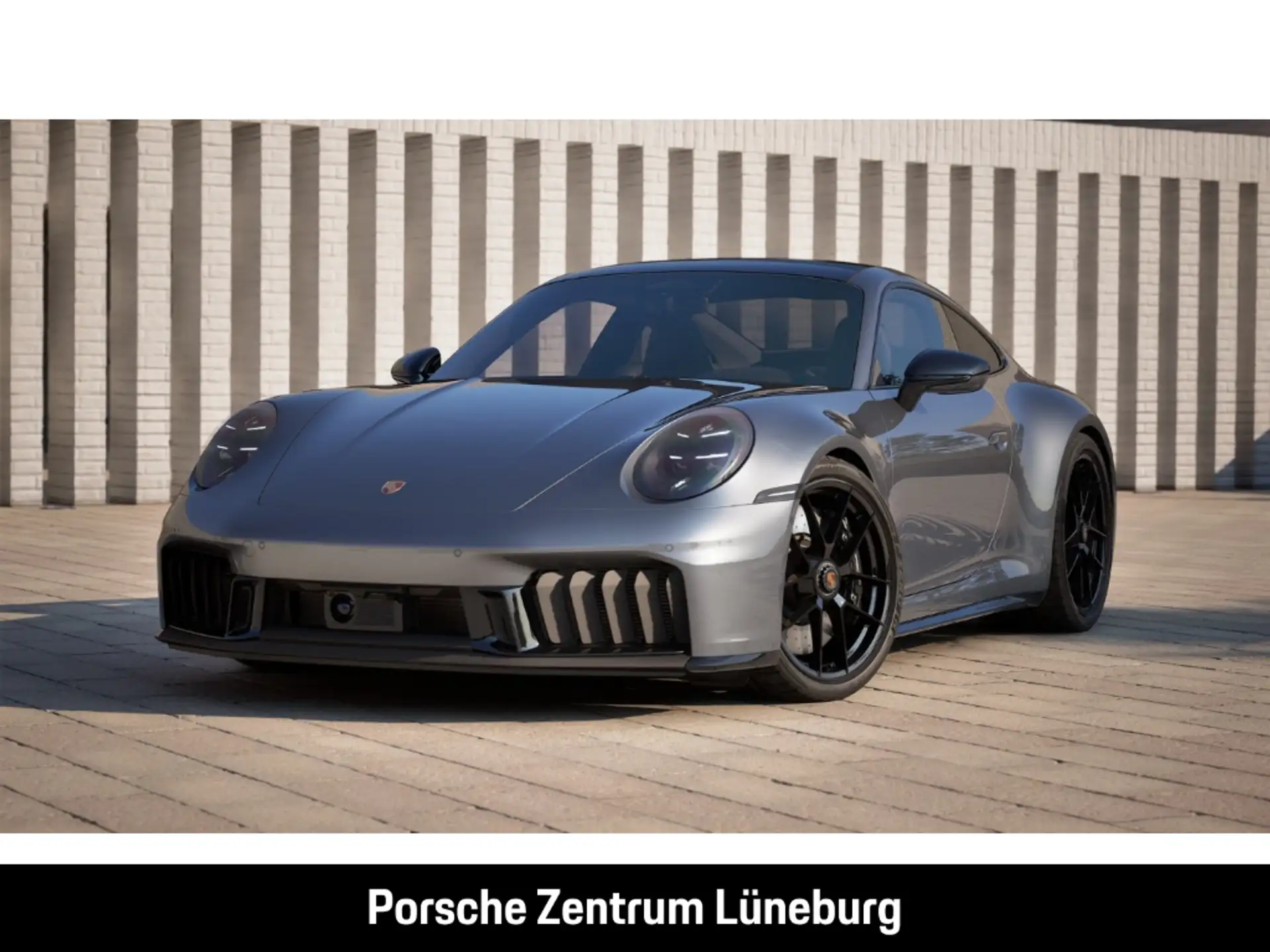 포르쉐 911 Carrera 4 GTS Coupe 2026 회색 사진 1