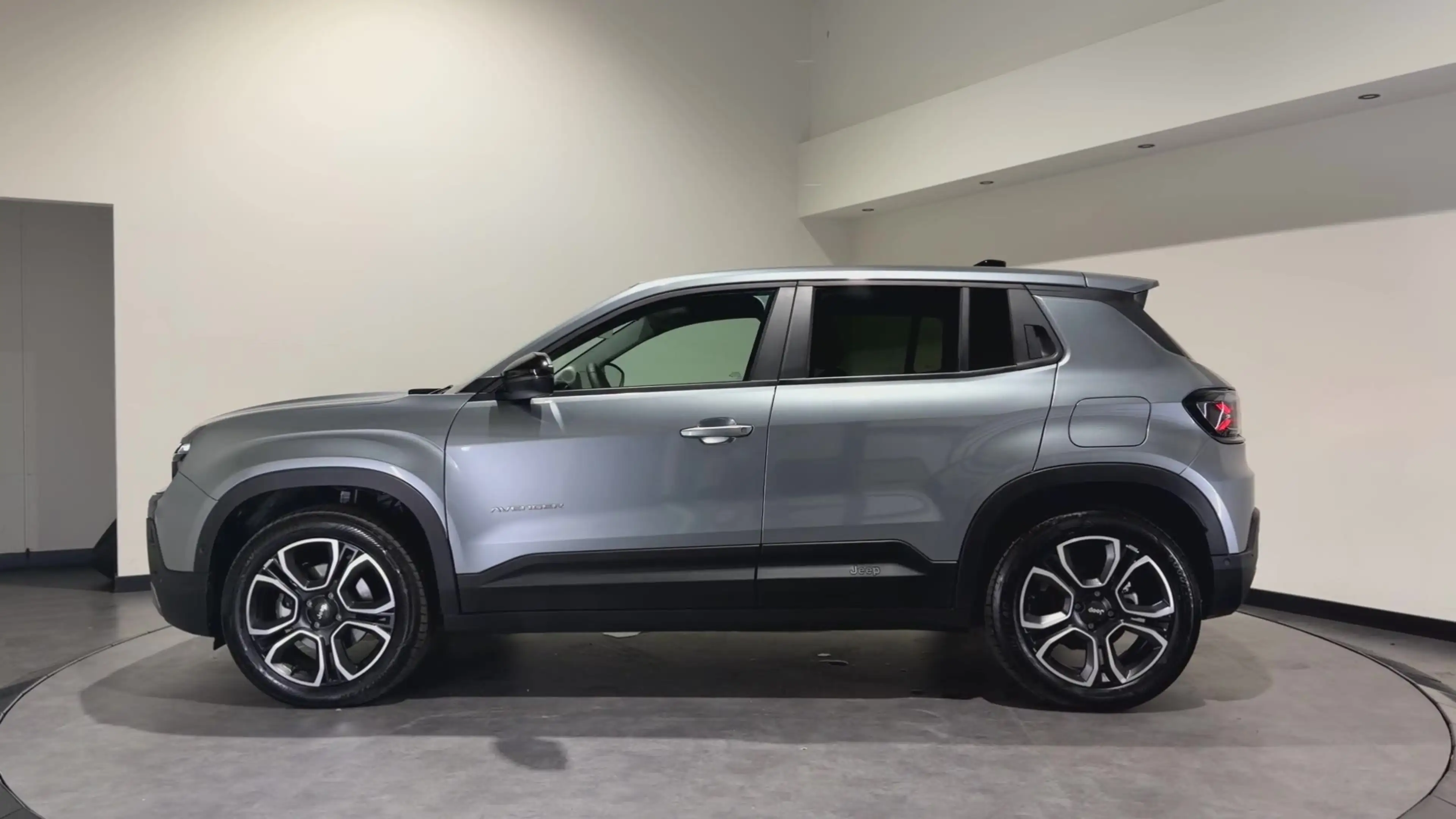 Jeep Avenger Altitude 54 kWh | Warmtepomp | Keyless | Stoelen v — photo 8