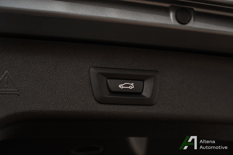 BMW 520 5-serie Touring 520i High Executive M-sport, panor — photo 47