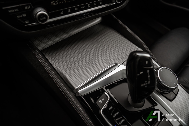 BMW 520 5-serie Touring 520i High Executive M-sport, panor — photo 25
