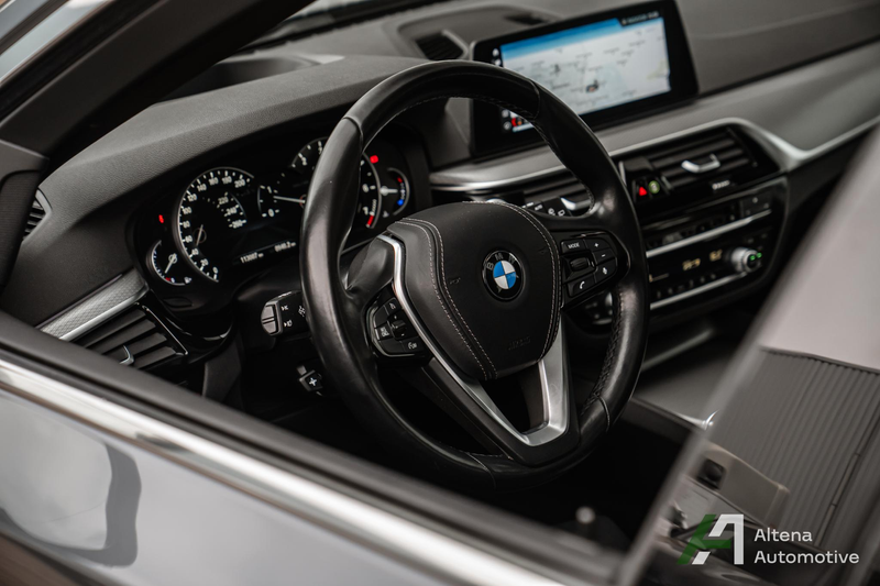 BMW 520 5-serie Touring 520i High Executive M-sport, panor — photo 5
