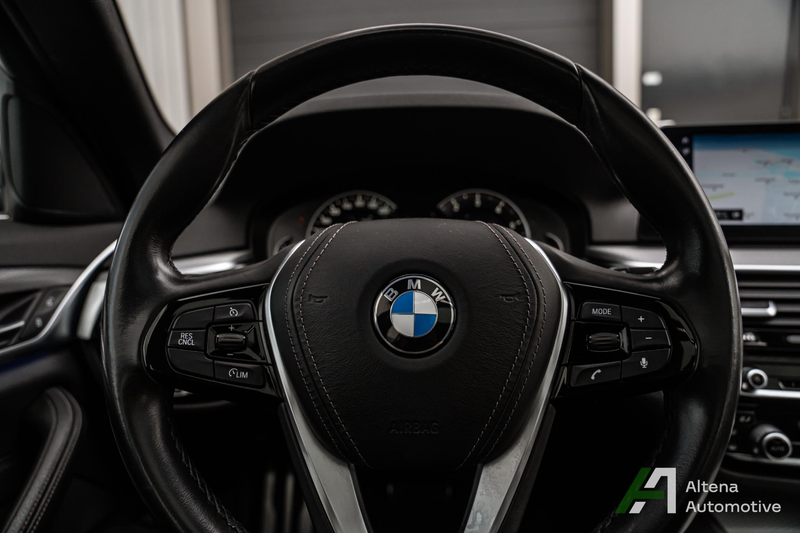 BMW 520 5-serie Touring 520i High Executive M-sport, panor — photo 15