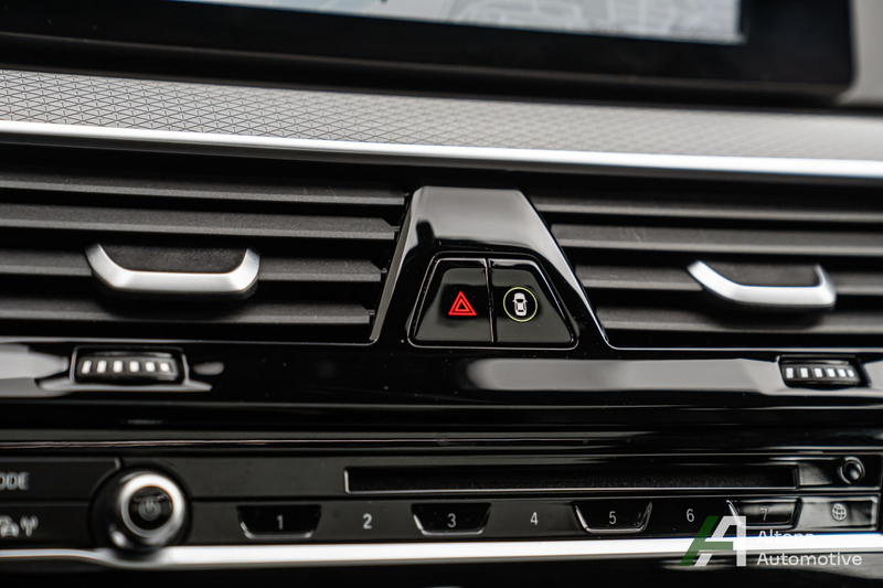 BMW 520 5-serie Touring 520i High Executive M-sport, panor — photo 21