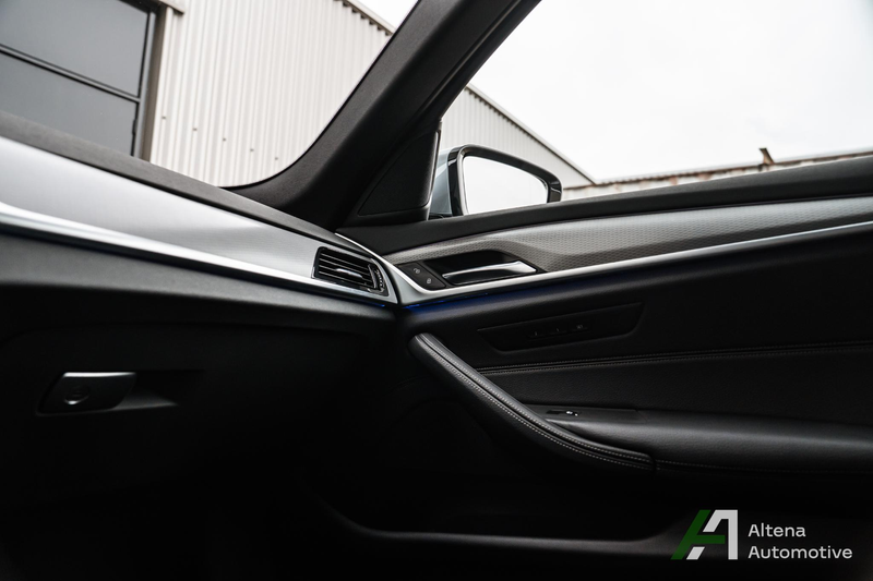 BMW 520 5-serie Touring 520i High Executive M-sport, panor — photo 28