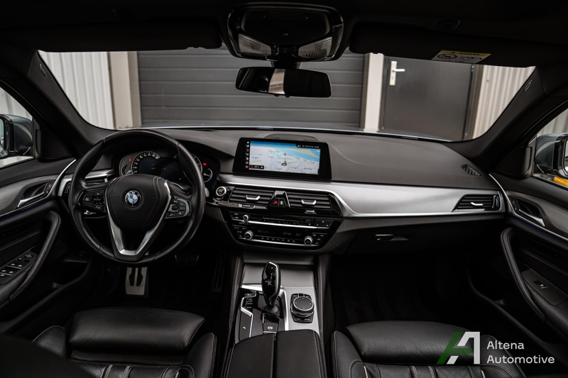 BMW 520 5-serie Touring 520i High Executive M-sport, panor — photo 14