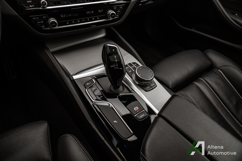 BMW 520 5-serie Touring 520i High Executive M-sport, panor — photo 22