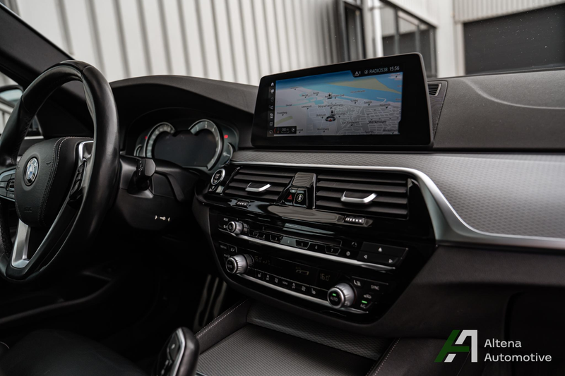 BMW 520 5-serie Touring 520i High Executive M-sport, panor — photo 43