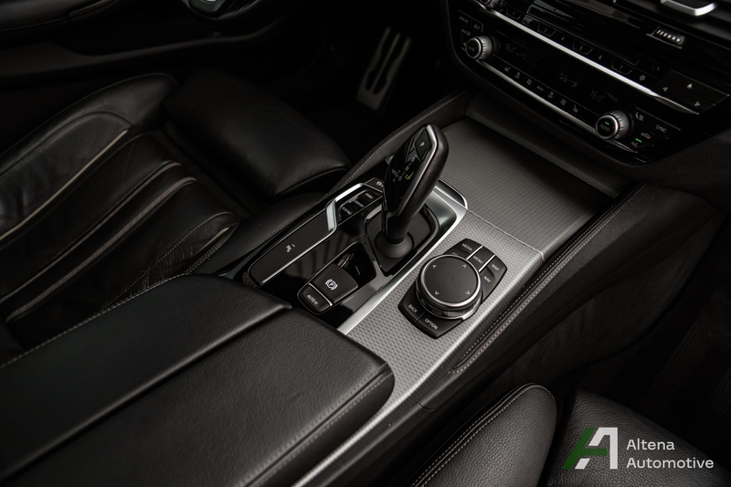 BMW 520 5-serie Touring 520i High Executive M-sport, panor — photo 42