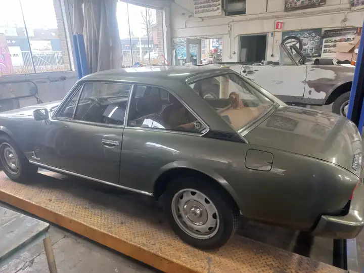 Peugeot 504 2.7 V6 Coupé Injectie