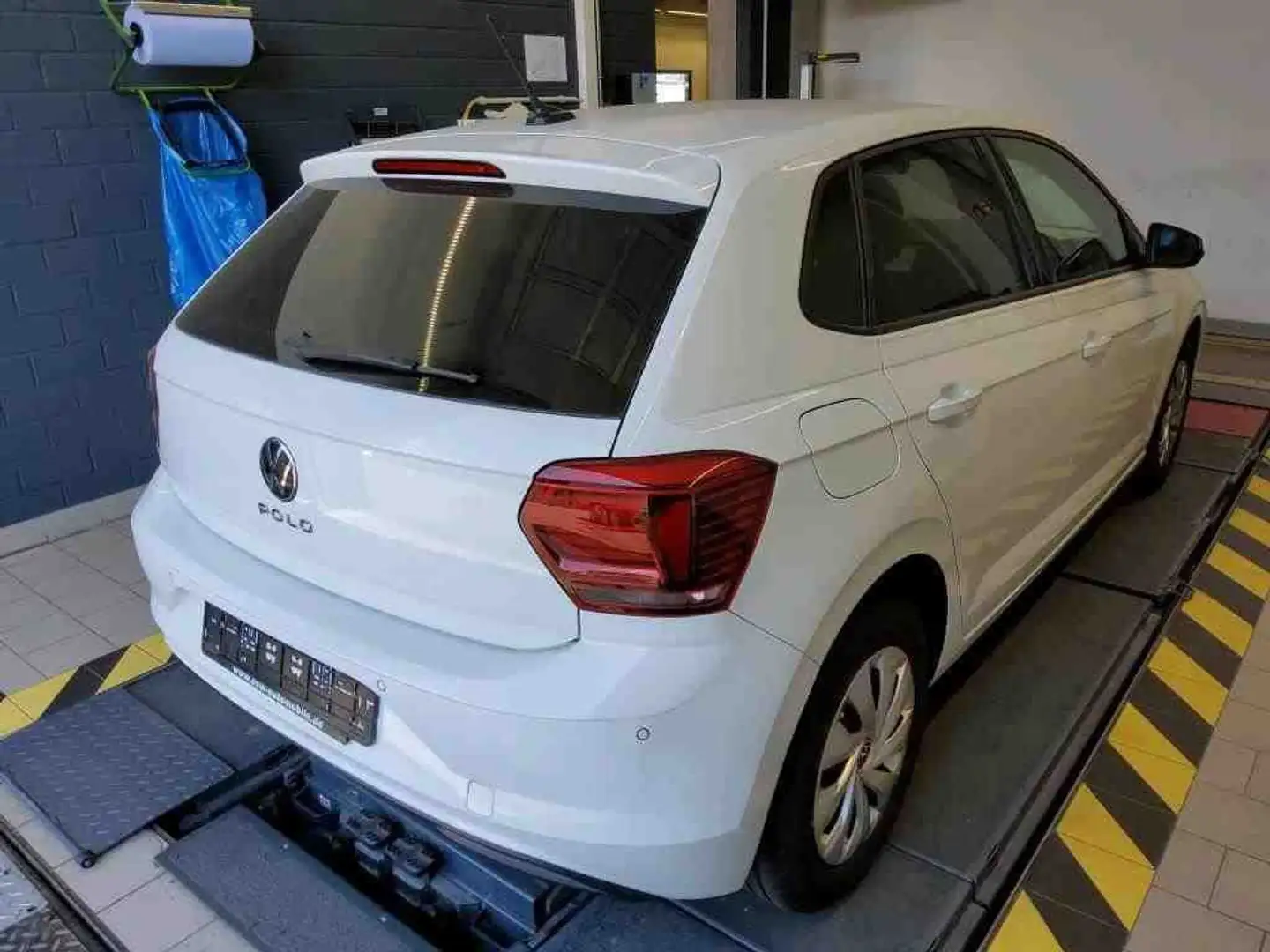 Volkswagen Polo Comfortline 1.0TSI NAVI ACC Climatronic PDC Weiß - 2