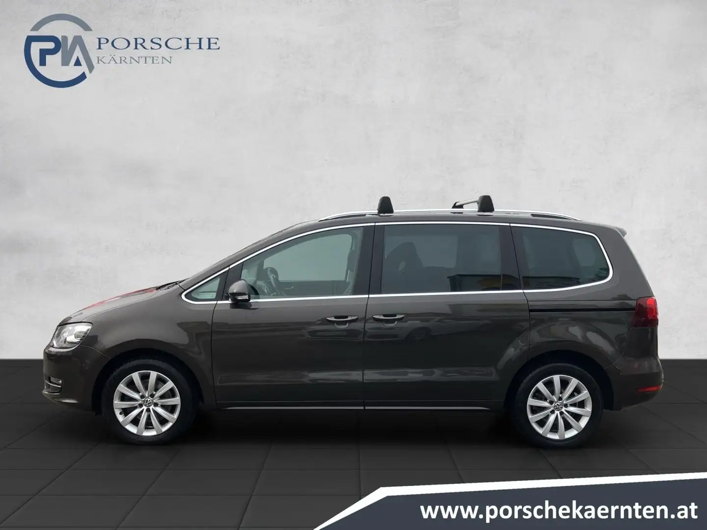 Volkswagen Sharan Business+ TDI SCR DSG 5-Sitzer Braun - 2