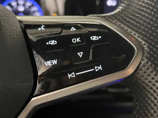 Volkswagen Golf view 19