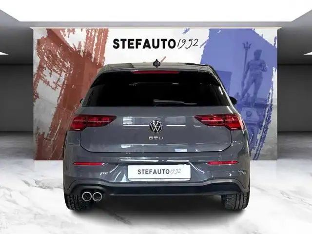 Volkswagen Golf view 6