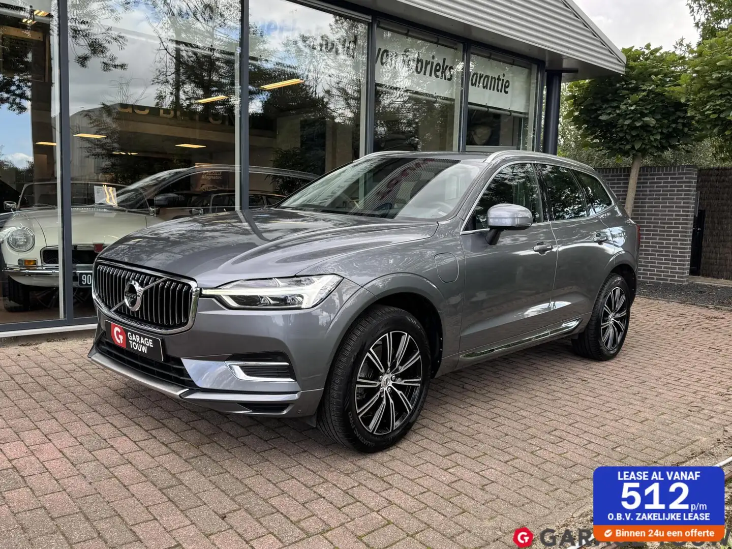 Volvo XC60 2.0 T8 Twin Engine AWD Inscription Pano HUD Trekh Grijs - 1