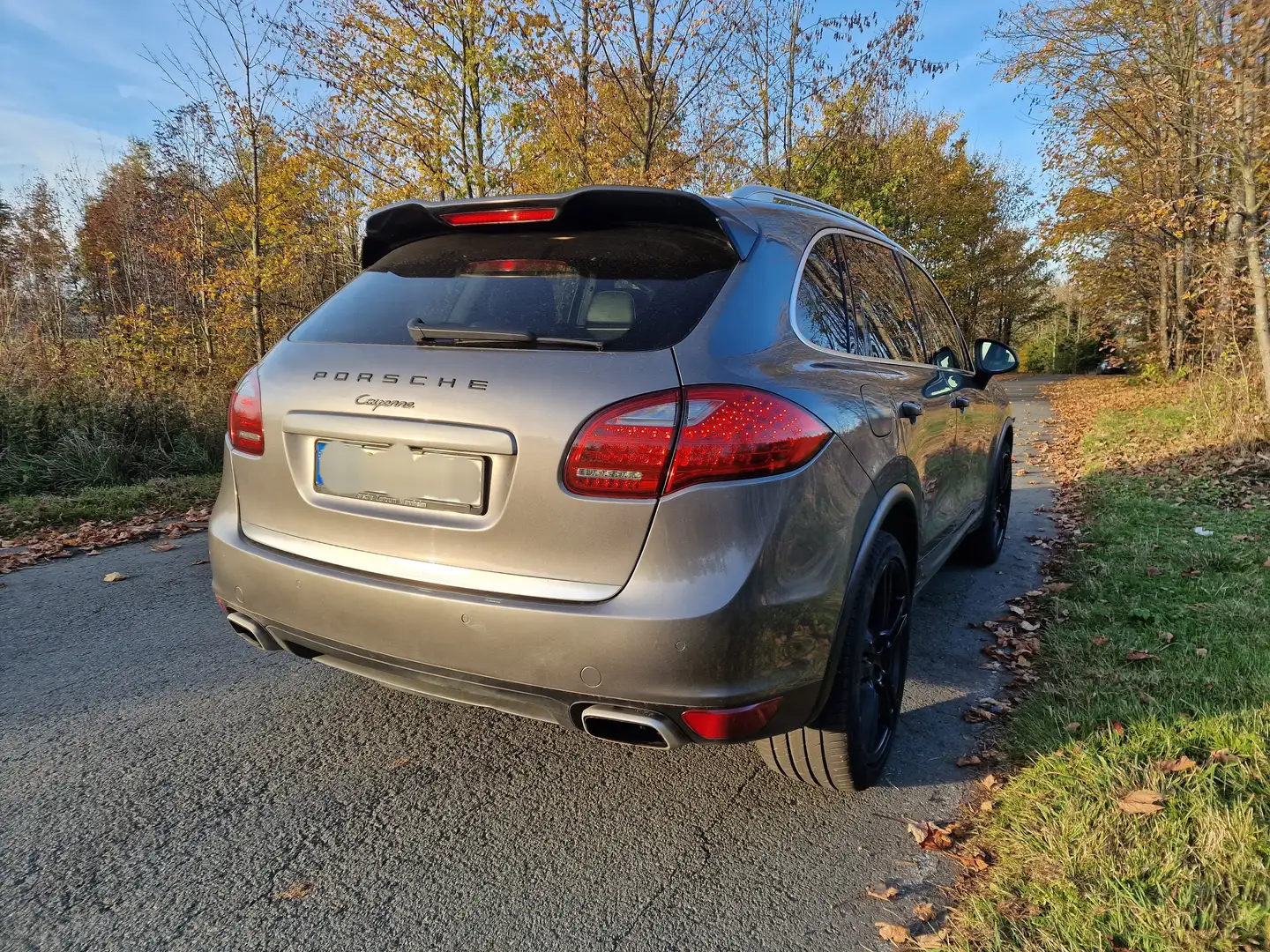 Porsche Cayenne Vollausstattung, TV, Tiptronic S ,Diesel Grau - 2