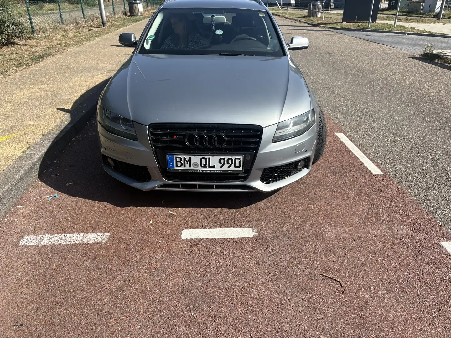 Audi A4 Avant 2.0 TDI DPF multitronic Attraction - 2