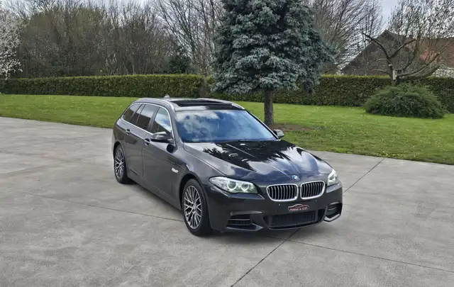 BMW 518 dA Touring Pack M ** Toit Pano - Xénon ** GAR 12M